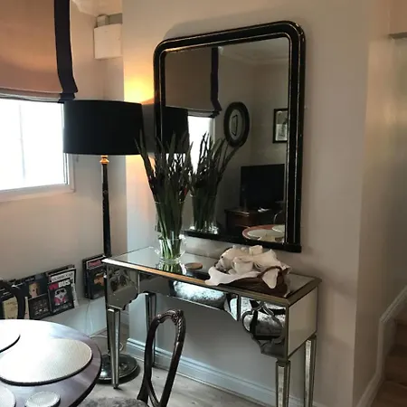 Coppergate Apartamento *